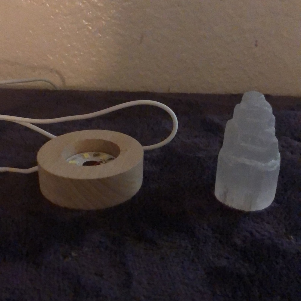 Selenite Tower Crystal Lamp - 3.36” Total - Picture 2 of 5